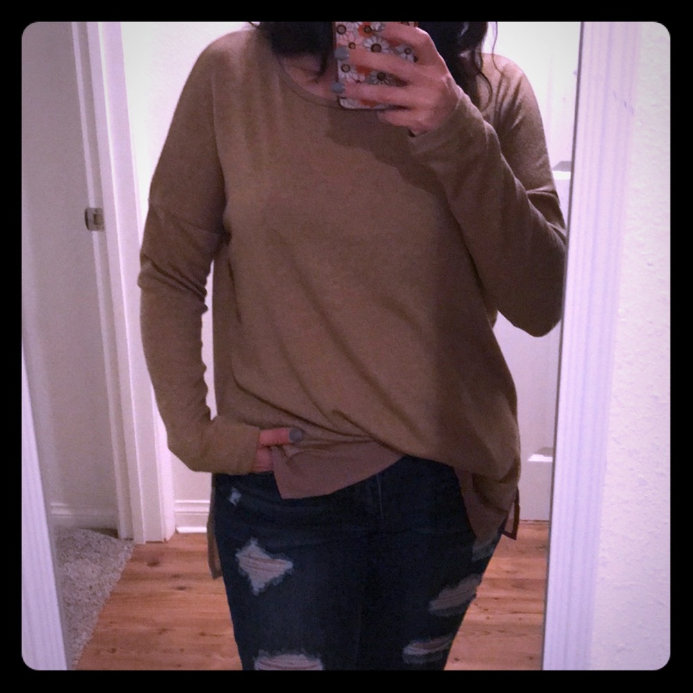 NWOT Muted camel lightweight sweater tunic